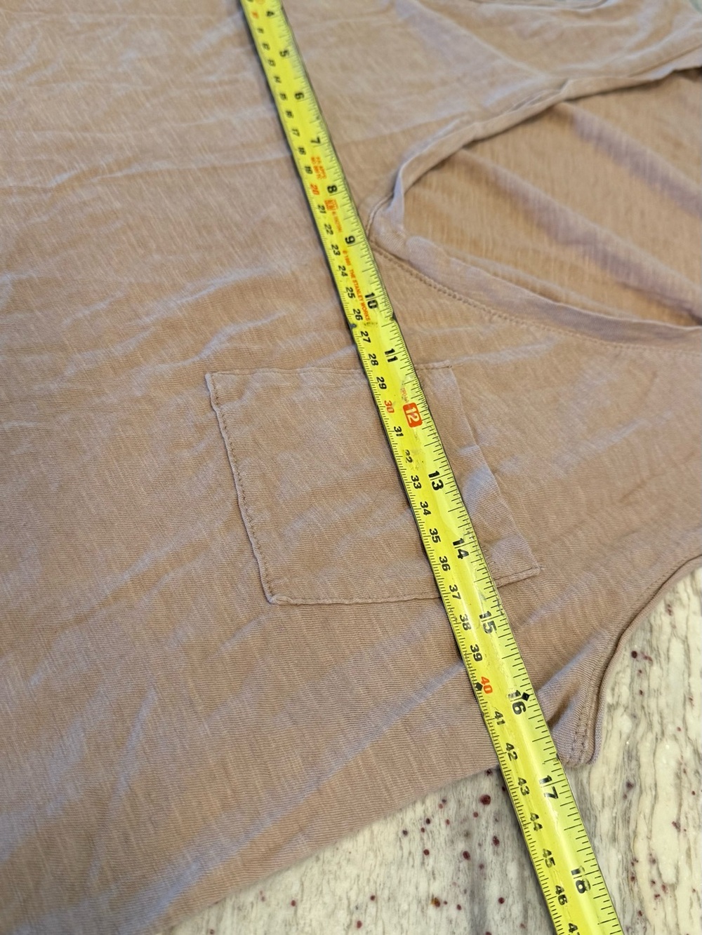 Madewell Taupe V-Neck Sleeveless Pocket Tank - Picture 6 of 8